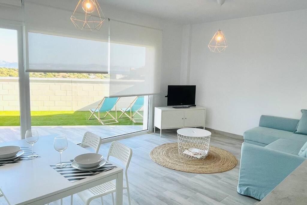 Precioso Apartamento Con Vistas Parciales, Garaje Y Piscina Tarifa Exteriör bild