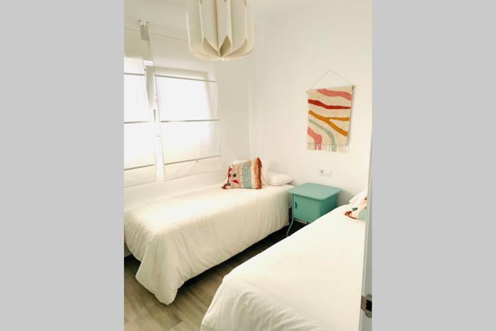 Precioso Apartamento Con Vistas Parciales, Garaje Y Piscina Tarifa Exteriör bild